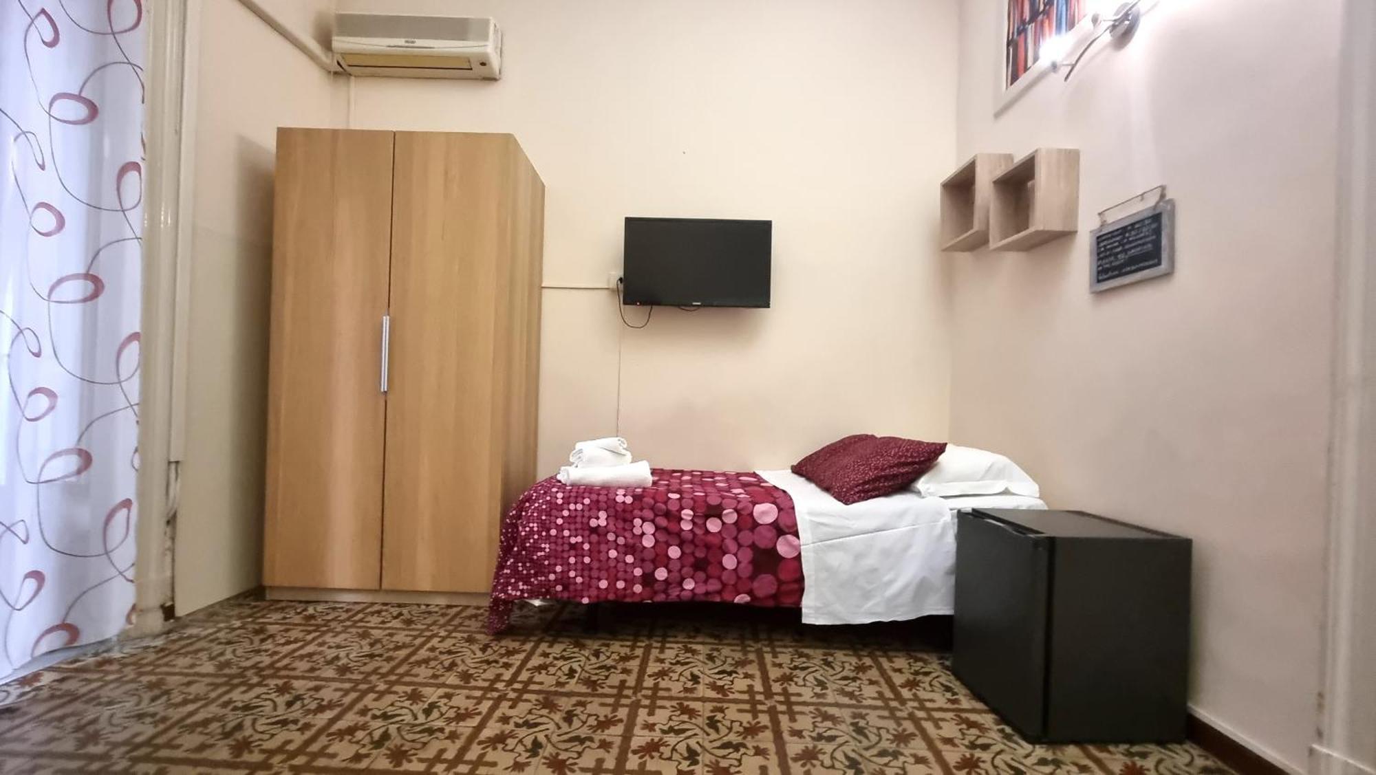 Bed and Breakfast Cortile Stesicoro Катания Экстерьер фото